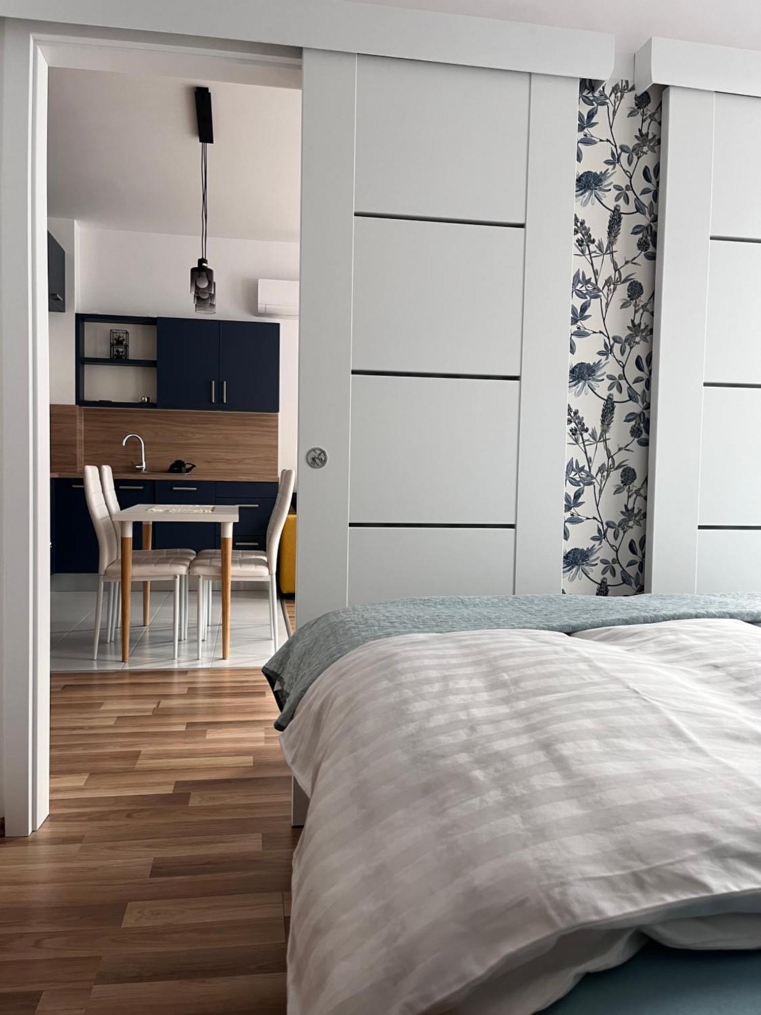One Step Apartman - City Center Сомбатгей Екстер'єр фото